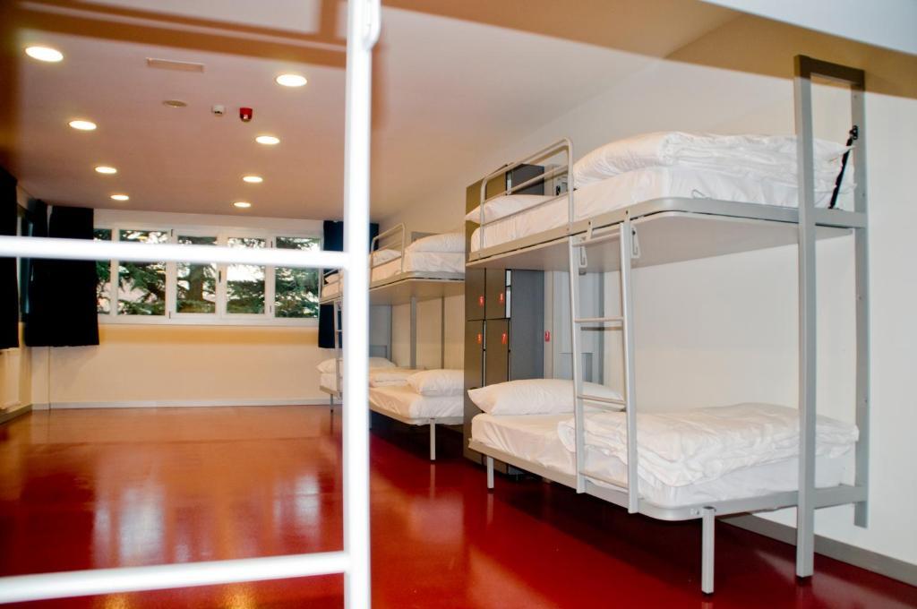 Bbk Bilbao Good Hostel Bilik gambar