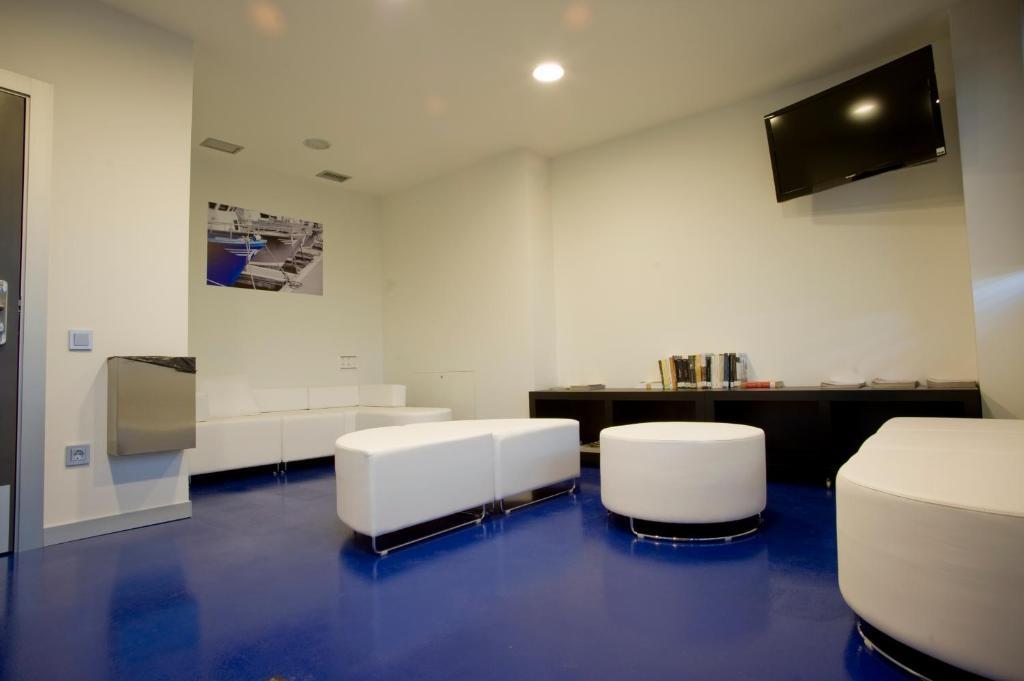 Bbk Bilbao Good Hostel Bilik gambar