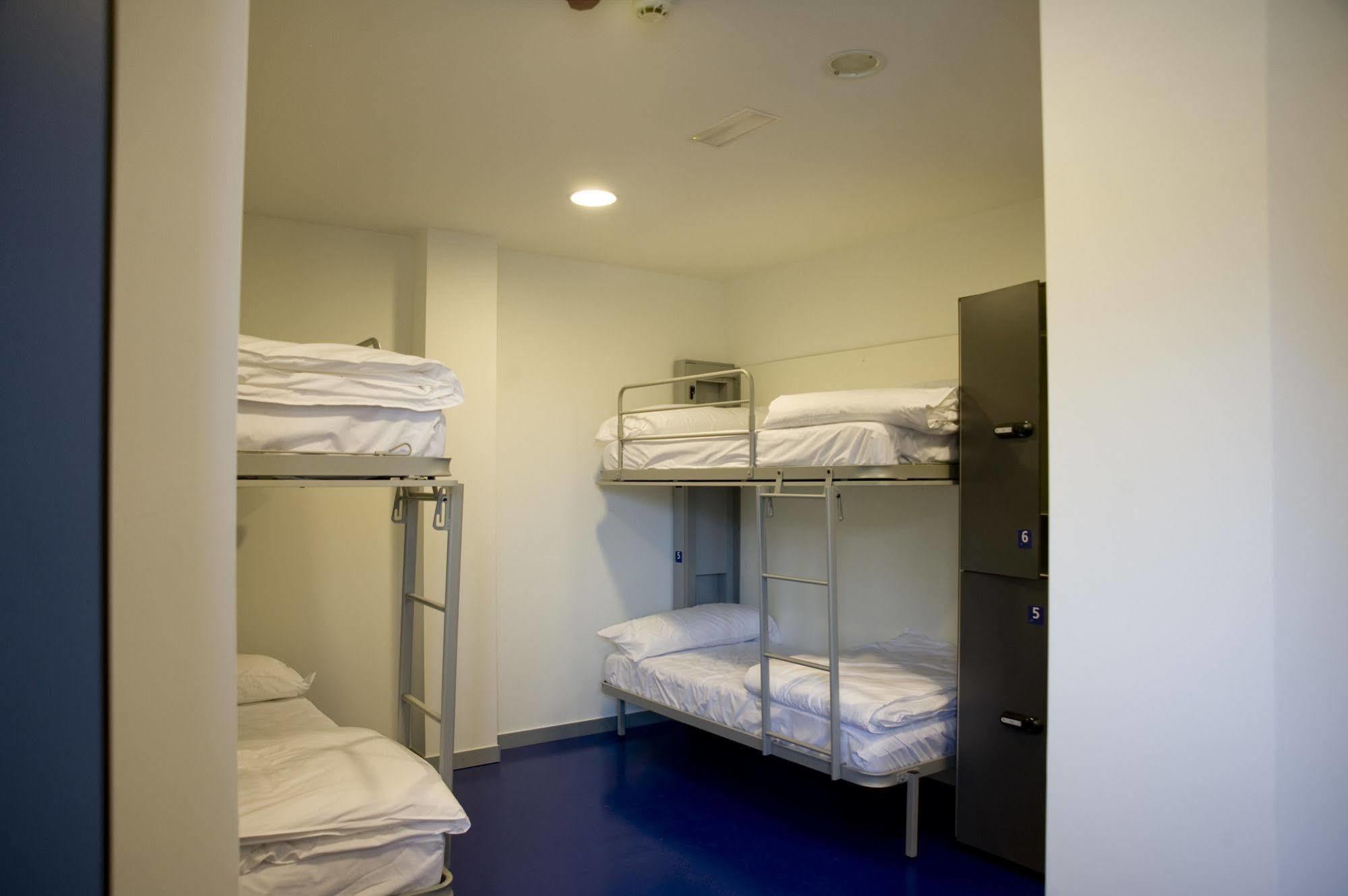 Bbk Bilbao Good Hostel Luaran gambar