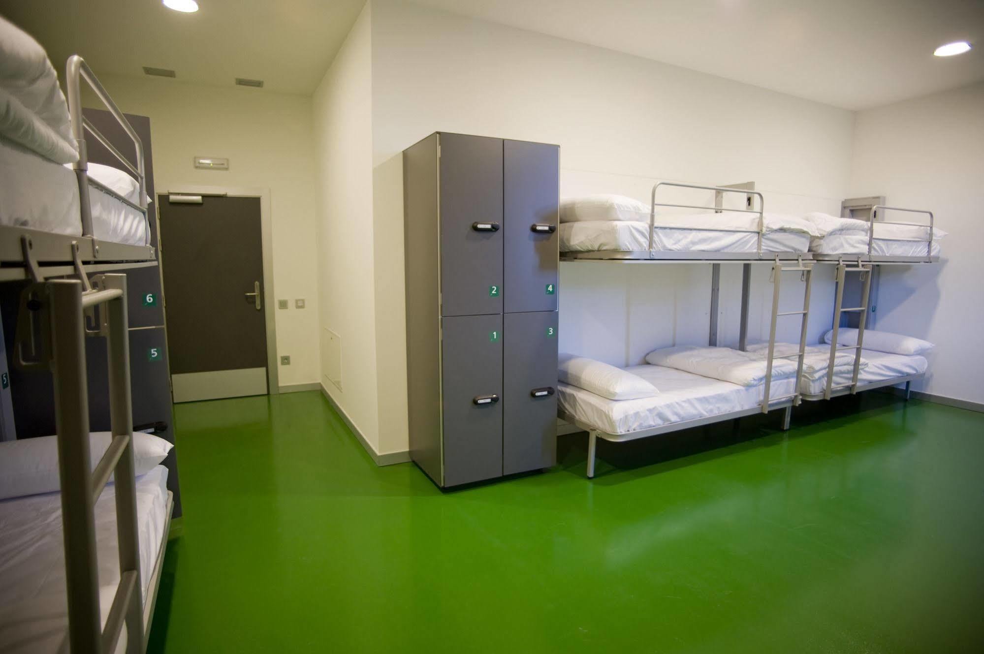 Bbk Bilbao Good Hostel Luaran gambar